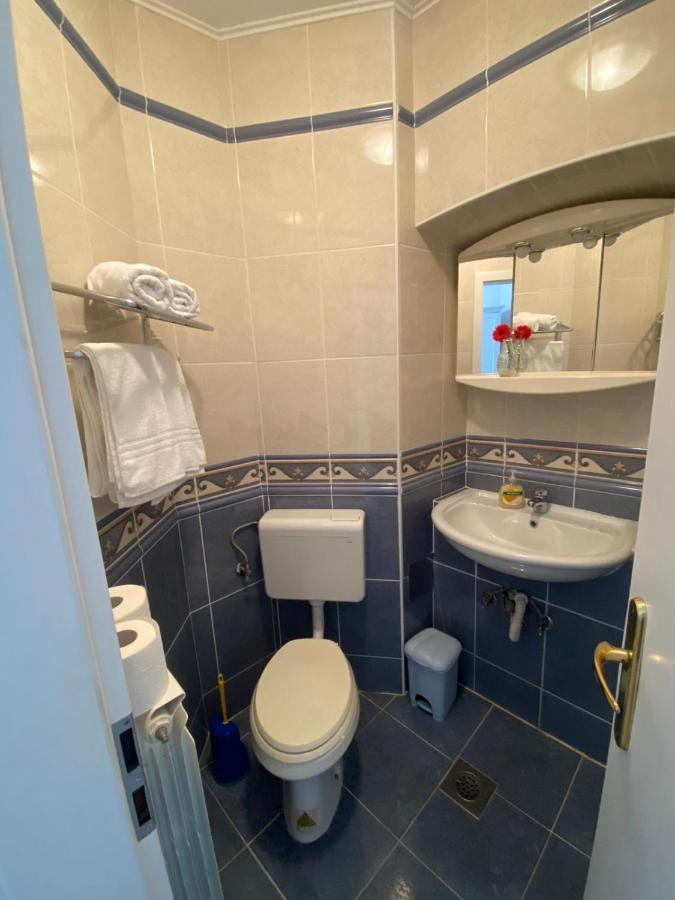 Studio Vila Milada Portorose Esterno foto