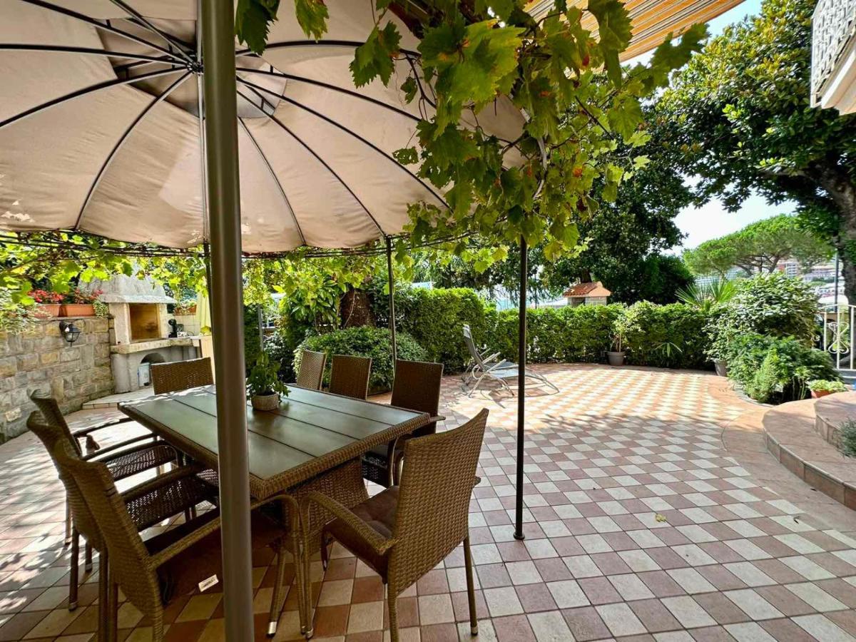 Studio Vila Milada Portorose Esterno foto
